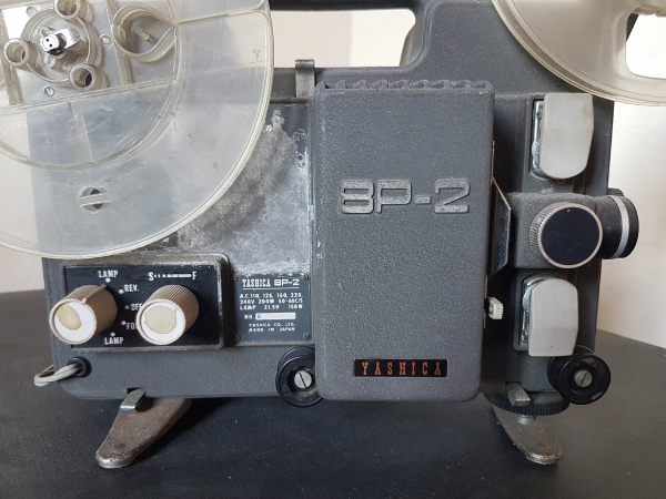 Projetor 8mm Yashica, 1960